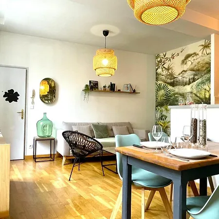 Turgot - Ancien Particulier - Lumineux Appartement *