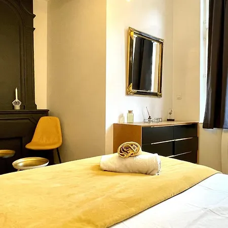Turgot - Ancien Particulier - Lumineux Appartement
